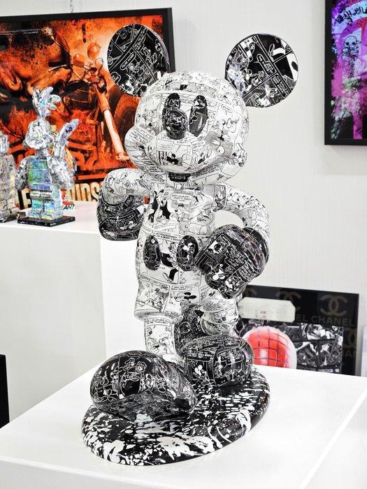 Patryk Konrad - Mickey the comic book marathon runner -, Antiquités & Art, Art | Objets design