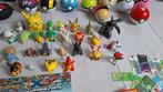 Groot lot Pokémon - speelgoed - verzamelobjecten - kaarten -