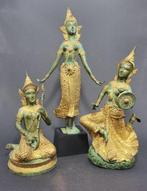 3 bronzen beelden - - Teppanom/Thephanom - Thailand  (Zonder