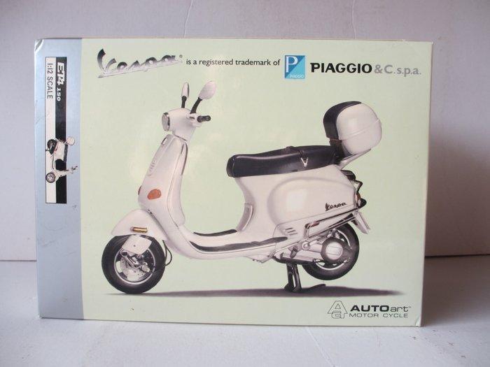 Autoart 1:12 - Modelauto - Piaggio Vespa ET4 150 - Van de, Hobby en Vrije tijd, Modelauto's | 1:5 tot 1:12