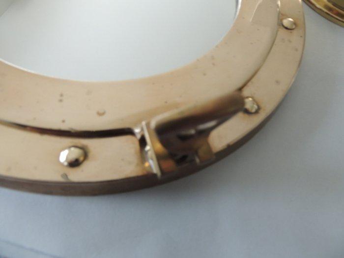 Patrijspoort - Zeer mooi spiegelend bootluik dat opent,, Antiek en Kunst, Curiosa en Brocante