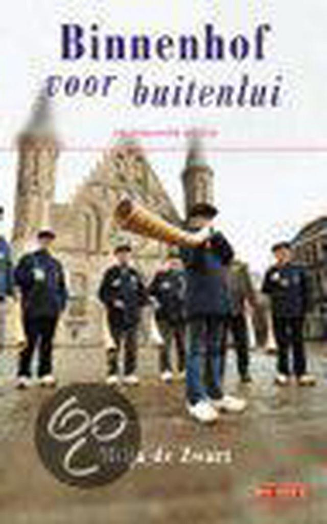 Binnenhof voor buitenlui 9789044500547 M. de Zwart, Boeken, Politiek en Maatschappij, Zo goed als nieuw, Verzenden
