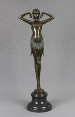after Demetre Chiparus - Sculpture, Scarab Dancer - 3,2 kg -, Antiek en Kunst