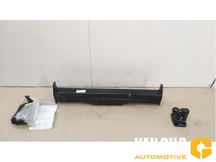 Trekhaak Volkswagen Crafter O70824, Auto-onderdelen, Carrosserie