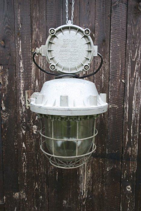 Plafondlamp - OMP-250 - Staal, Aluminium, Glas, Antiek en Kunst, Antiek | Wandborden en Tegels