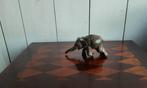 P. Chenet - Beeld, Olifanten - 6.5 cm - Brons, Antiek en Kunst