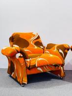 1P - Guarnacci, Padovano, Vagnoni - Fauteuil (2) - ionique -
