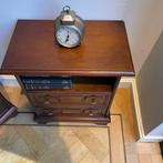 Nachtkastje (2) - Walnoot