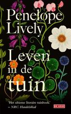 Leven in de tuin 9789044544930 Penelope Lively, Boeken, Verzenden, Zo goed als nieuw, Penelope Lively
