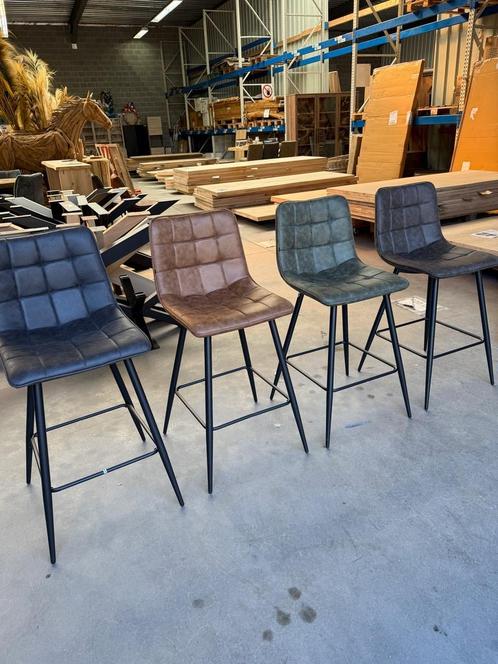 Lucille barstoel, vier kleuren (nieuw, outlet), Huis en Inrichting, Stoelen, Nieuw, Metaal, Stof