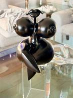 Juan Kiti (1956) - sculptuur, Kiti Lady - 27 cm - Hars -