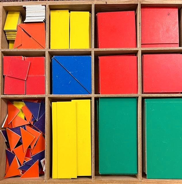 Kist Tangrammen figuren, Boeken, Schoolboeken, Verzenden