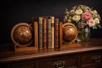 Boekensteunen - Hout, Metaal - Boekensteunen wereldbol