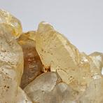 Gele calciet, scalenoedrische kristallen, Sardinië, Verzamelen, Mineralen en Fossielen