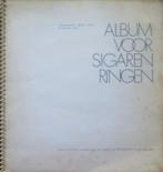 Collection thématique - Collection de sigarenbandjes dans un