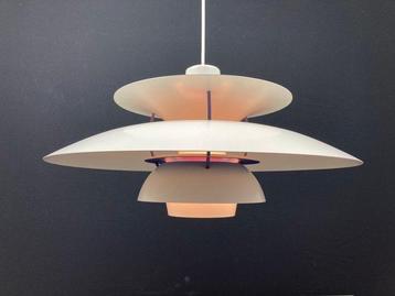 Louis Poulsen - Poul Henningsen - Lamp - PH5 - Aluminium -