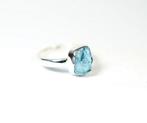 Neonblauw Apatiet Ring / ruw / nieuw- 3.15 g - (1)