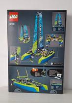 Lego Set - 42105 - Technic - Catamaran, Nieuw