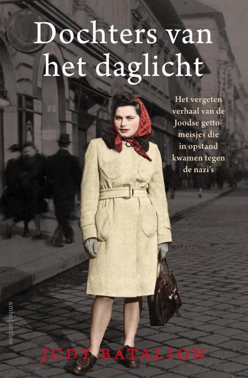 Dochters van het daglicht 9789026344503 Judy Batalion, Boeken, Overige Boeken, Gelezen, Verzenden