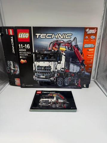 Lego Set - 42043 - Technic - Mercedes-Benz Arocs 3245