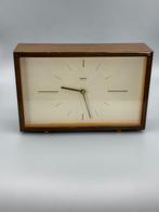 Tafelklok - Junghans ATOMat DesignTischuhr –