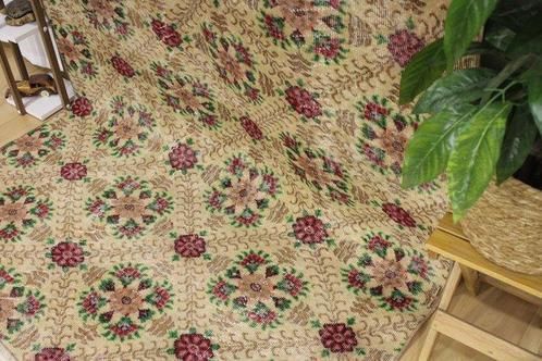 Bloemig Oosters - Vloerkleed - 148 cm - 286 cm, Antiek en Kunst, Kunst | Designobjecten