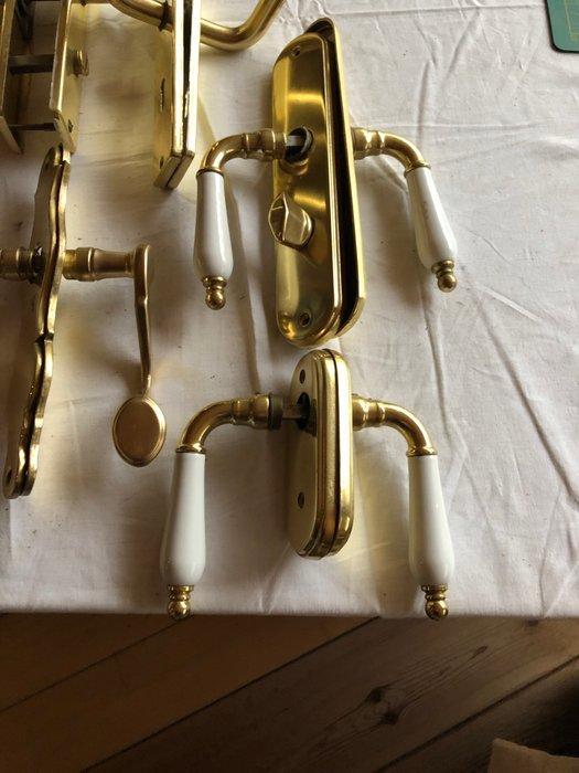 Industrieel design Deurbeslag (25) - 2000-2010 - divers, Antiek en Kunst, Curiosa en Brocante