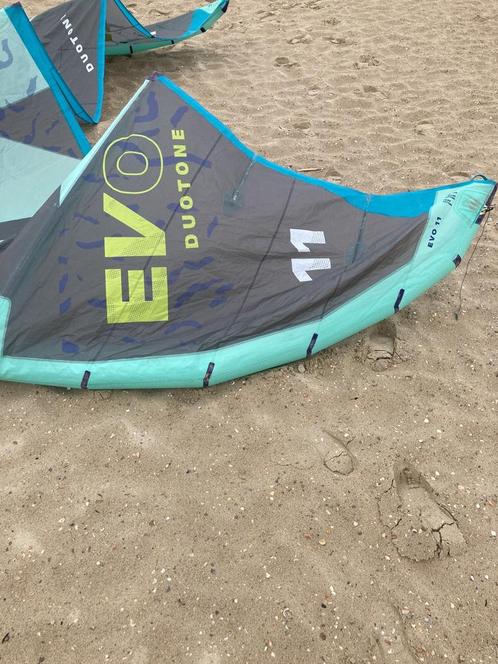 Duotone Kite Evo 11 2024, Sports nautiques & Bateaux, Kitesurf, Kite