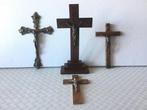 Crucifix (4) - Hout, Legering, Messing - 20ste eeuw