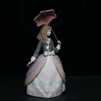 Lladró, 5211 - José Puche - Statue, “Angela” - 22 cm -