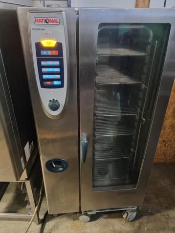 Horeca apparatuur , catering equipment  Pizzeria uitrusting disponible aux enchères