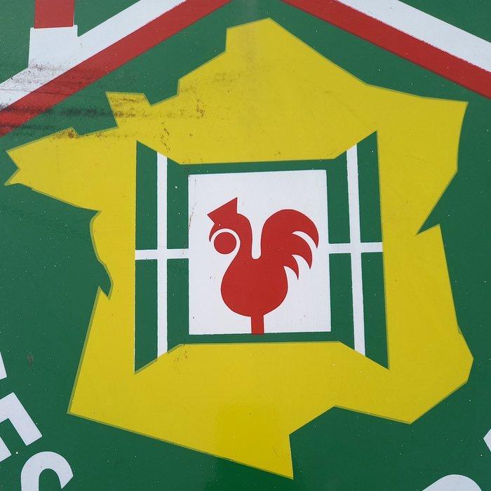 Set van 2 vintage geëmailleerde reclameborden Gites de, Antiek en Kunst, Antiek | Wandborden en Tegels