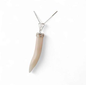 Koraal - Zilver - Hanger - handgebeiteld