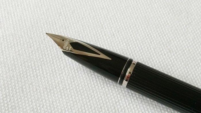 Sheaffer - SHEAFFER set 2 pens Legacy II Linear Black &, Verzamelen, Pennenverzamelingen