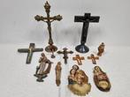 Crucifix (12) - Aardewerk, Koper, Messing - 1930-1940, Antiek en Kunst