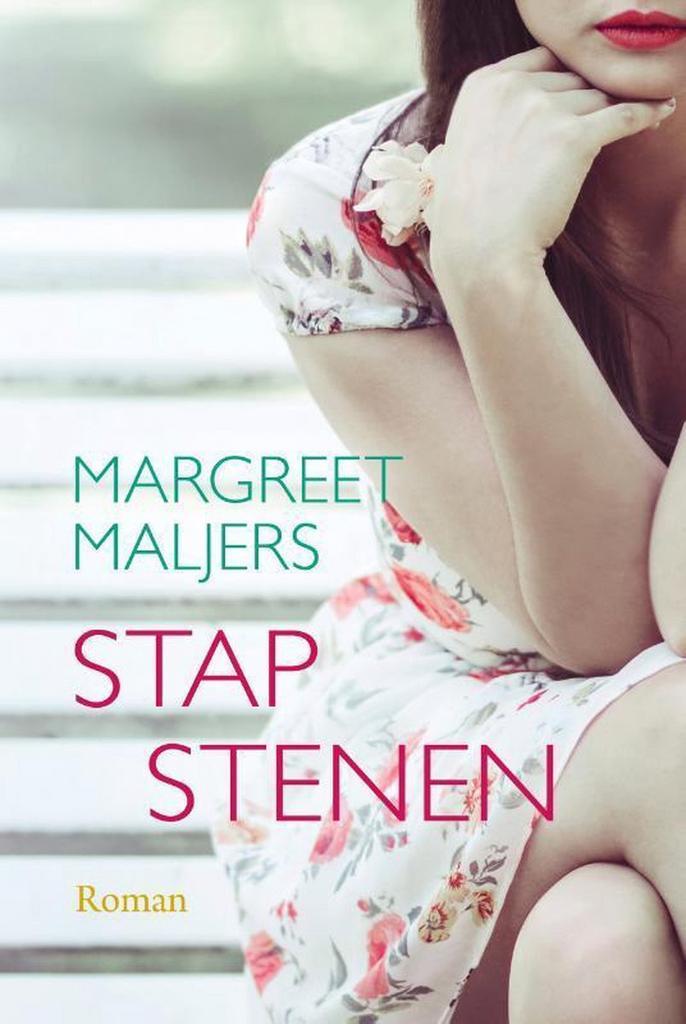 Stapstenen 9789401915564 Margreet Maljers, Boeken, Streekboeken en Streekromans, Gelezen, Verzenden