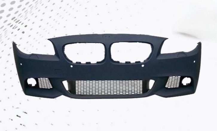 BMW F10 10–13 M-Tech voorbumper – PDC + koplampsproeiers, Auto-onderdelen, Carrosserie, Voor, Bumper, Nieuw, BMW, Ophalen of Verzenden