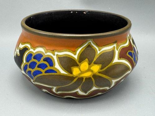 Kleurrijke Art Deco Plateel Bloempot – Nadro Gouda – ca., Antiek en Kunst, Kunst | Designobjecten