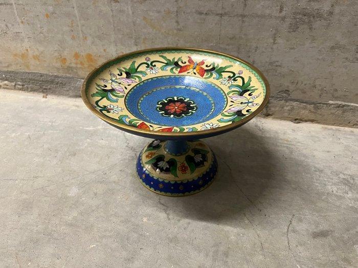 Schaal - Messing - Cloisonné schaal op voet, Antiek en Kunst, Antiek | Overige Antiek