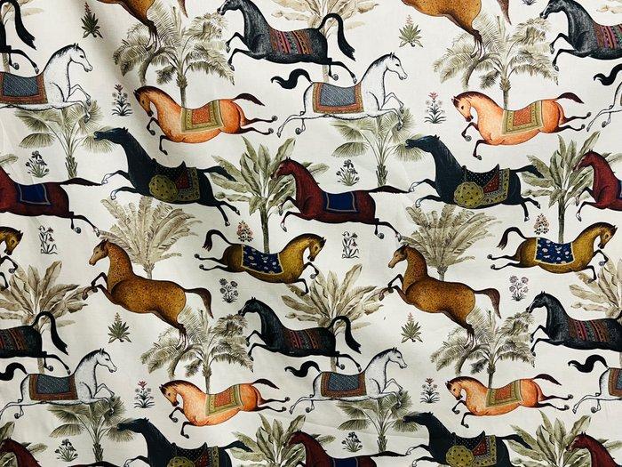 Exclusief Oeko-Tex katoenweefsel met paardendesign -, Antiek en Kunst, Antiek | Tapijten, Tafelkleden en Textiel