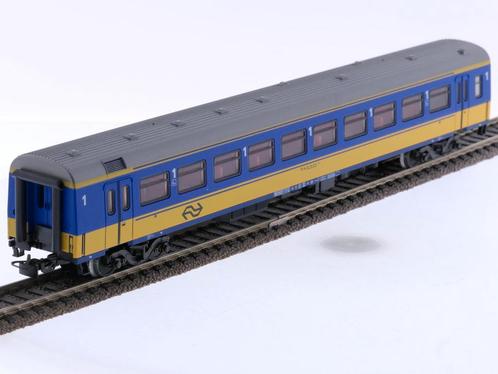 Schaal H0 HAMO/Märklin 8464 personenrijtuig van de NS #7666, Hobby en Vrije tijd, Modeltreinen | H0, Gelijkstroom, Overige typen