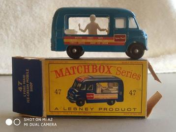 A Lesney Product  Matchbox 1-75 Regular Wheels Series 1:76