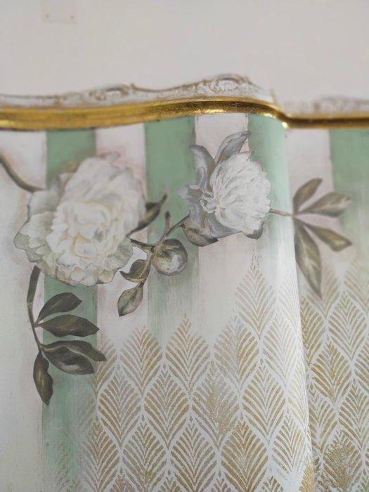 Kleerkast - Hout, Verguld hout, Glas - Artistieke herstyling, Antiek en Kunst, Curiosa en Brocante