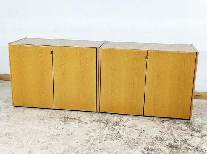 Molteni - Afra Scarpa, Tobia Scarpa - Credenza (2) - Mou -, Antiquités & Art, Antiquités | Meubles | Chaises & Canapés
