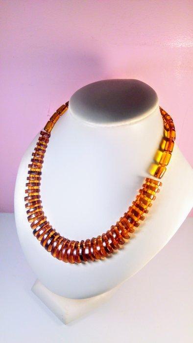 Baltische barnsteen ketting - Maanvormige kralen - Barnsteen, Verzamelen, Mineralen en Fossielen