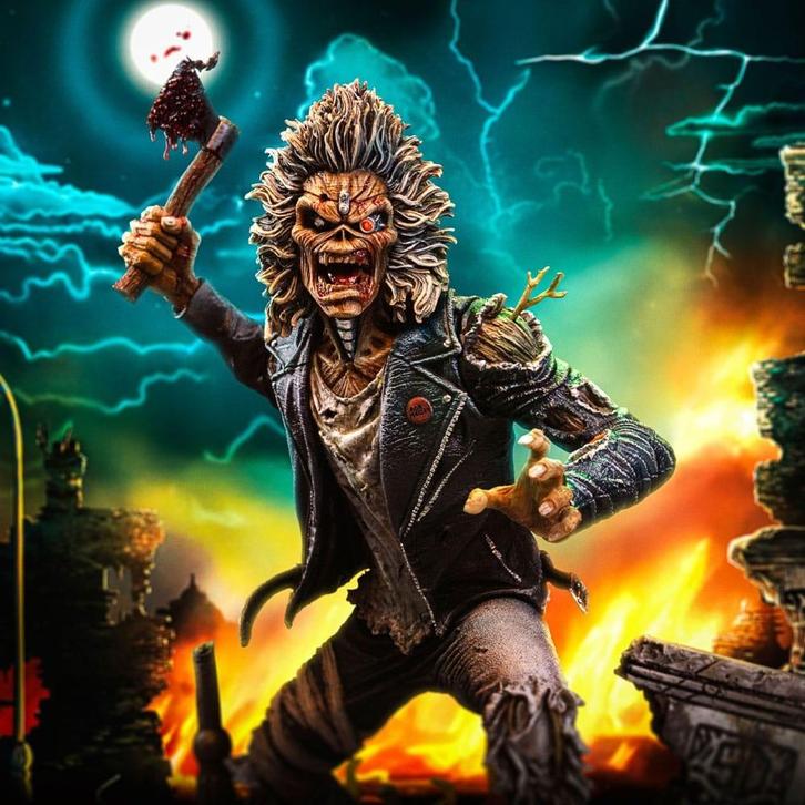 Iron Maiden Art Scale Statue 1/10 Eddie 50th Year Anniversar, Verzamelen, Muziek, Artiesten en Beroemdheden, Ophalen of Verzenden