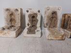 Mal (5) - 5 pieces of very old chocolate moulds or shapes
