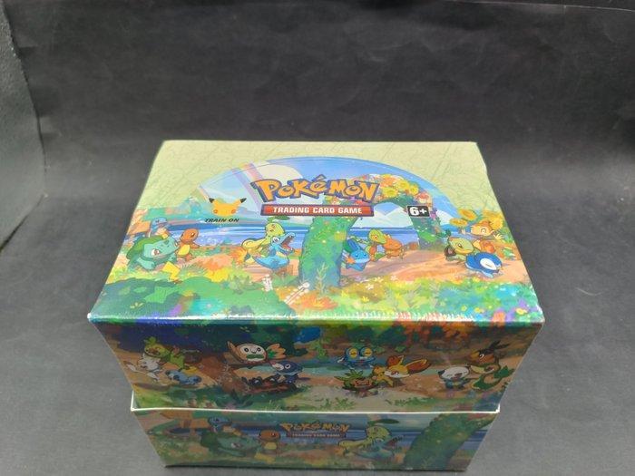 Pokémon - 1 Box - Celebrations Mini Tin Display 25th, Hobby & Loisirs créatifs, Jeux de cartes à collectionner | Pokémon