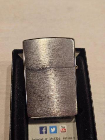 Zippo - 300 - Aansteker - Staal beschikbaar voor biedingen