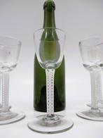 Wijnglas (6) - Opaak Twist Stem Wijnglazen 1750-1775 -